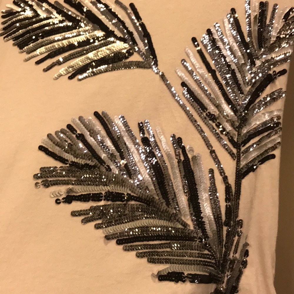 🔴Express sequined top😃 - Picture 3 of 3